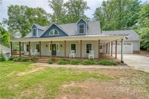 2613 Greenmont