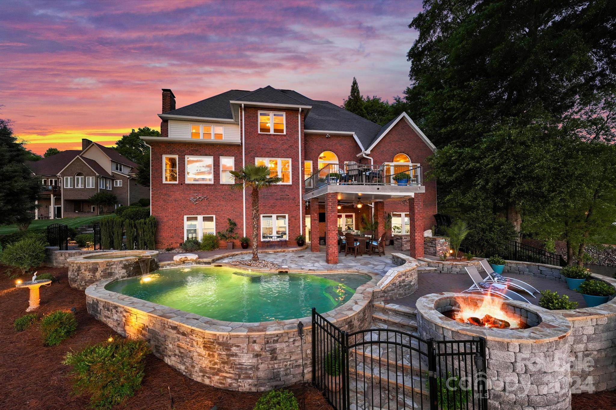 156 W Tattersall Drive, Statesville, NC lhrmls02041205