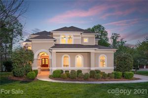 5213 Woodland Bay
