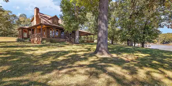 856 Davis Cove Road