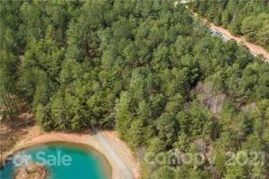 3021 Lake Pointe