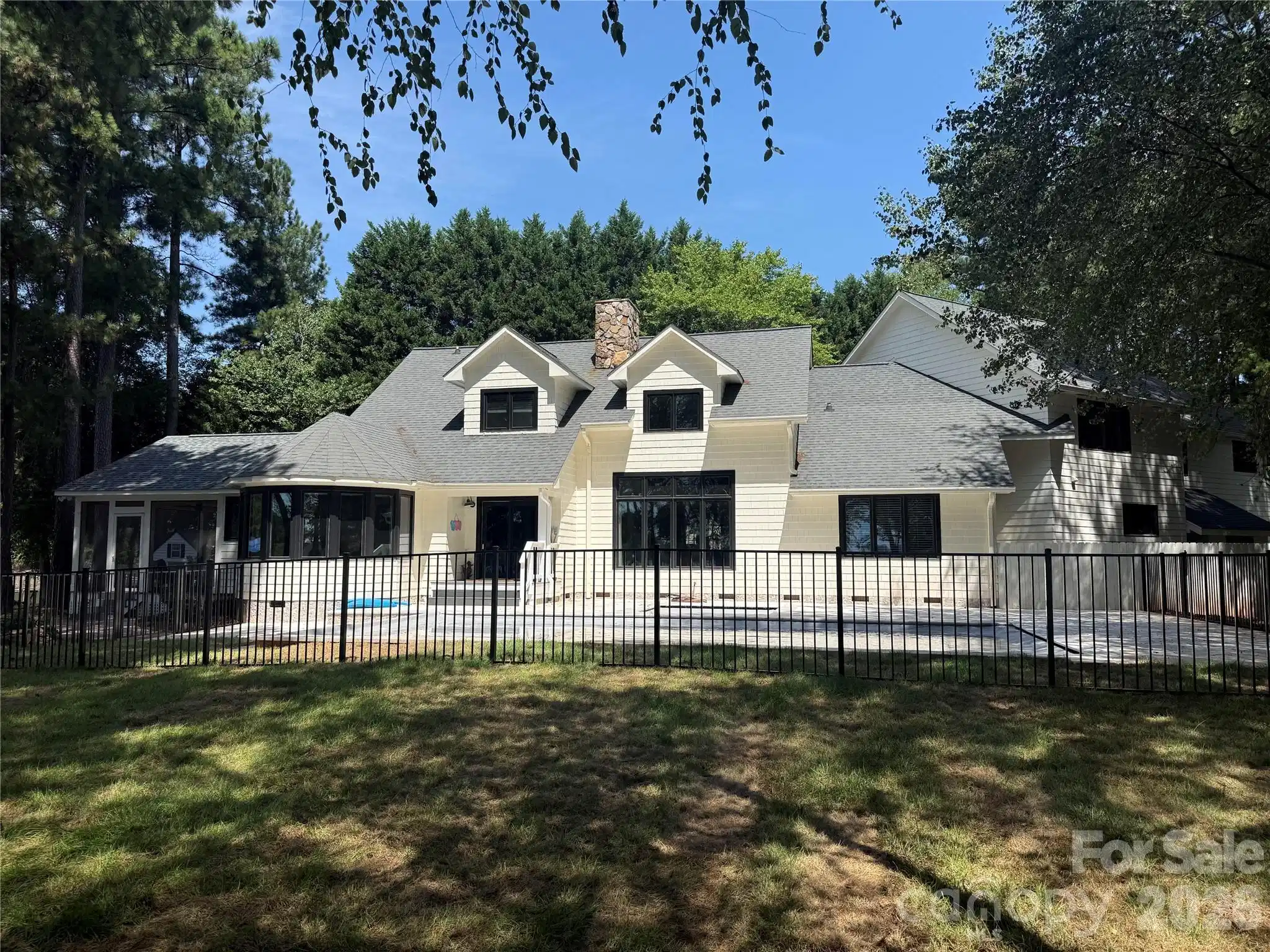 Image 1 Image 1