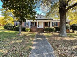 1206 9th NW