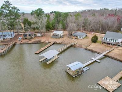 2460 Cottage Lane