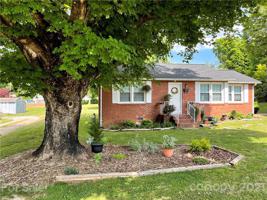 134 34th NW