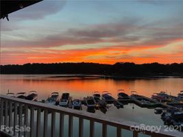 7324 Lakefront Drive