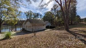1177 Westshore
