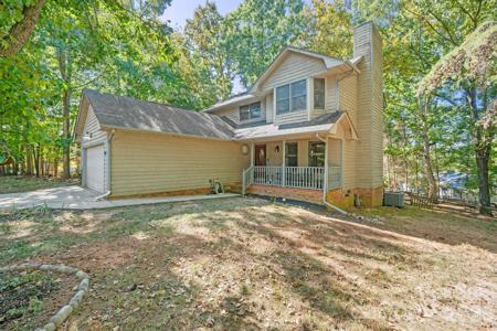 16003 Molokai Drive