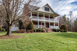 102 Riverbend Club