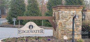 1735 Waters Edge