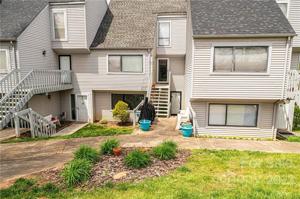 1050 21st