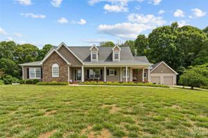 4844 Crestside