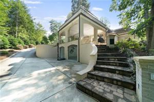 815 18th Avenue Drive