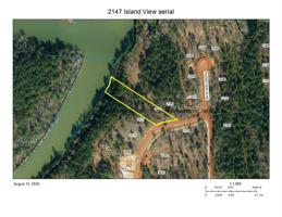 2147 Island View Lane NE