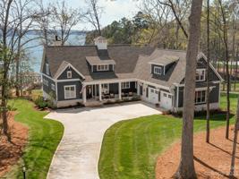 244 Seven Oaks