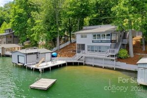 462 Charlotte