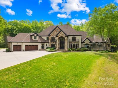 8451 Ridgewood Road