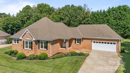 133 Broadbill Drive