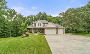 110 Johnathan Trail