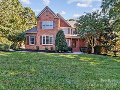 108 Willow Bend Court