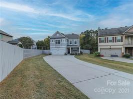10707 Cove Point