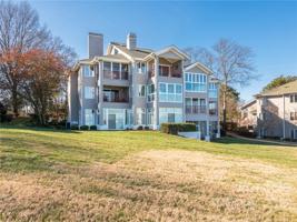 505 Lake Club