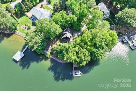 9289 Azalea Road