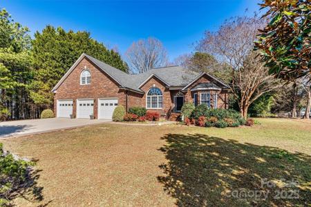 4522 Long Cove Drive