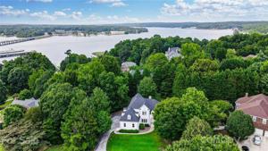 15810 Sparrowridge
