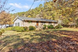 5727 Mt Holly Huntersville