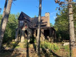 2253 Long Rifle Ridge Road