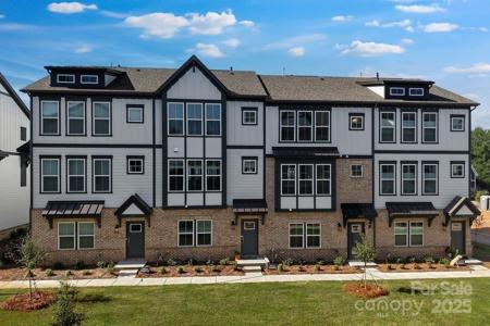 707 Hoke Lane