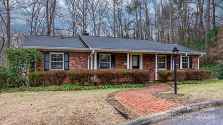 204 Northwestern Drive