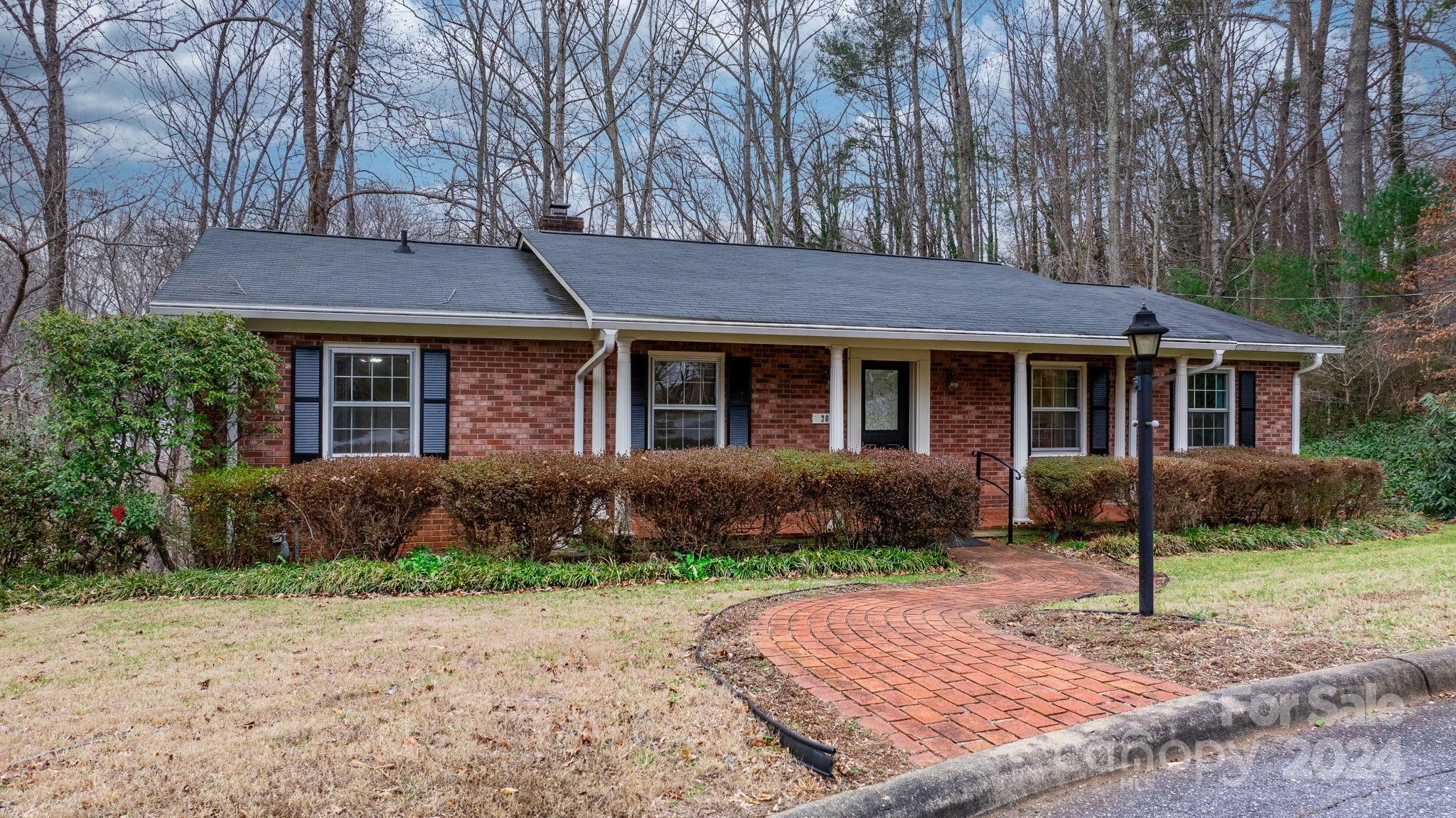 204 Northwestern Drive, NC lhrmls02009089