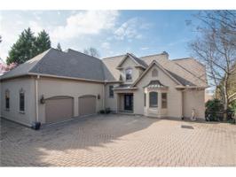 7114 Topsail Circle