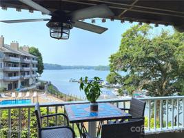 9809 Emerald Point