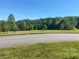 LOT 4 Knoll