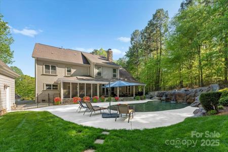 227 Wildwood Cove Drive