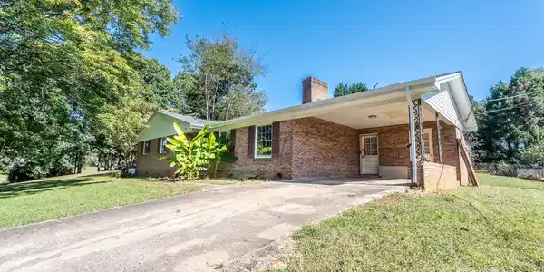 194 Hillsboro Road