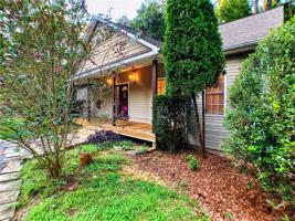 10913 Willow Oak Road