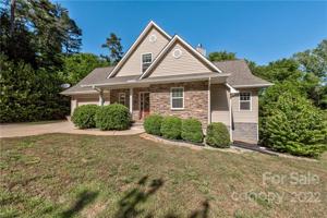 2845 Lakefront