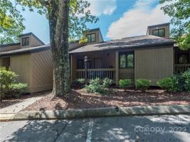 182 West Lake S
