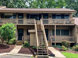 140 West Lake Drive N