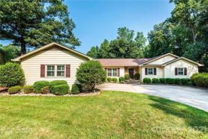 5420 Valley Run