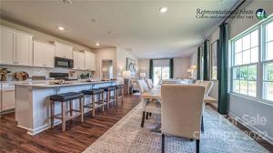 15126 Lake Ridge