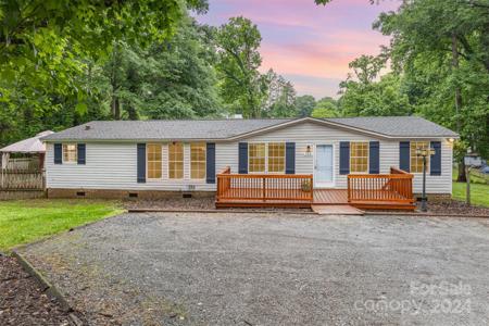 113 River Loop Road