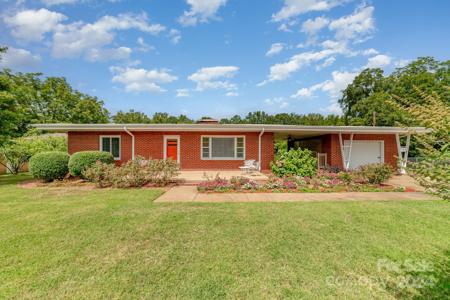 114 Valley Drive