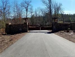 VL Crest View Drive