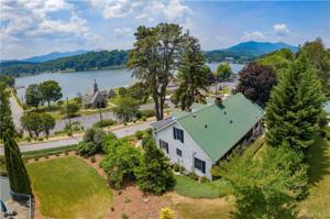 791 N Lakeshore Drive