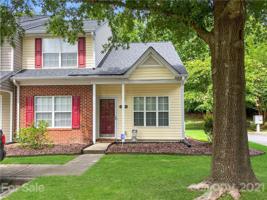 11528 Briddle Hall